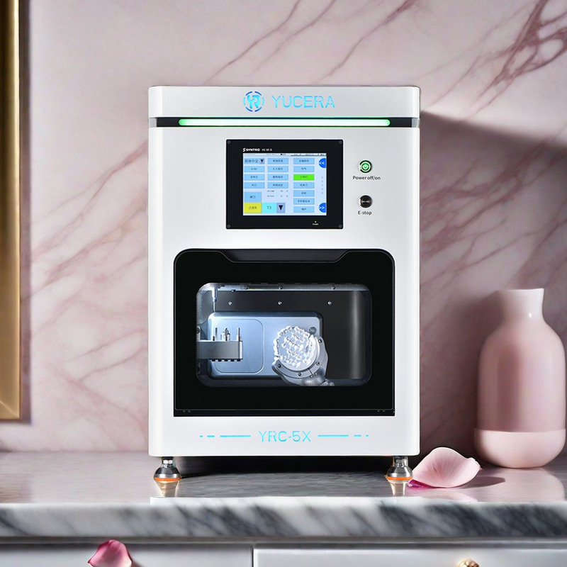 Yucera コンパクト歯科ラボ設備 5軸 CAD/CAM ミーリングマシン 小クラウン＆ブリッジ製作用